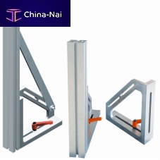 Mechanical clamping element