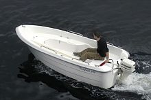 Outboard small boat 380openfor fishingrecreational