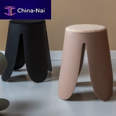 Contemporary stool Savorfabricpolypropylene base3-legged