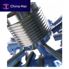 Tube expanding machine