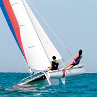 Recreational sport catamaran Phantom 16'instructionaldouble-handedsingle-trapeze