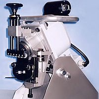 Electric chamfering machine BCM-12Nmobilefor metal plateswith automatic feeder