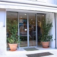 Entry door STORES AND SWOROOMSglassaluminumanodized aluminum