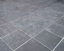 Outdoor tile floorbluestonecontemporary