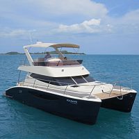Catamaran express cruiser AB32inboarddieselhard-top
