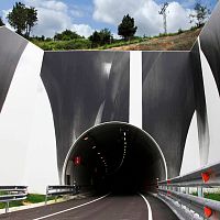 Printed cladding EMBOQUILLE TNEL CORREDOR DEL CADAGUApanelmetalsmooth