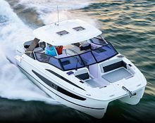 Catamaran express cruiser 32outboardtwin-engineopen