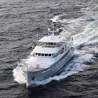 Cruising mega-yacht ELISABETwheelhouse5-cabinaluminum