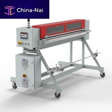 Plastic film unwinder for packaging