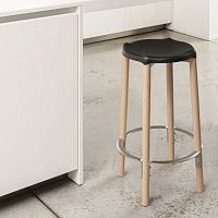 Contemporary stool Pole Collectionbeechsteelbeech base