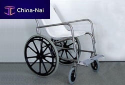 Manual wheelchair shower
