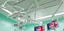 Ceiling-mounted surgical light LED