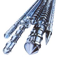 Wear-resistant extrusion screw