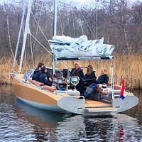 Day-sailer sailboat Speedlounger 8500 1-cabinaluminumwith bowsprit