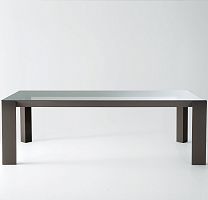 Contemporary table KOYtempered glassoak baselacquered wood base