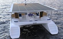 Catamaran express cruiser ELIGHT 40inboardsolar poweredtwin-engine