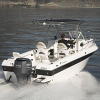 Outboard walkaround 622 WA8-person max.with cabinwith T-top