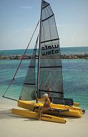 Sport trimaran
