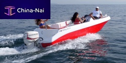 Outboard center console boat 480 SD side consolesportsundeck