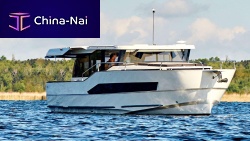 Inboard express cruiser 12 dieseldisplacement hullflybridge