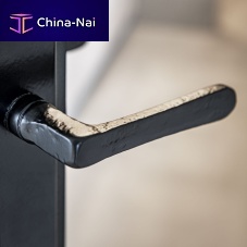 Door handle PHL L+L /50windowaged ironraw metal