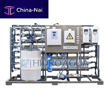 Reverse osmosis water purification unit for seawaterprocessindustrial