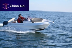 Outboard walkaround Cap-Ferret 572center consolewith cabinsundeck