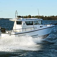 Inboard cabin cruiser 28 wheelhouse2-cabintwin-berth