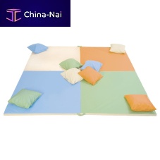 Nursery carpet Art. OM 2.388wovenpolyesterpolyurethane