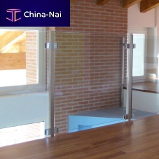 Stainless steel glass clamp E04T4 serieszamakfor panelsfor railing