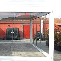 Tempered glass facing window slidingfor commercial buildings