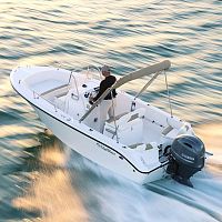 Outboard center console boat 170 CCsport-fishing6-person max.sundeck