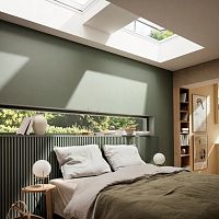 Flat roof skylight CFUwall-mountedfor ventilationglass