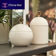 Ceramic storage box DAHLIA with lid