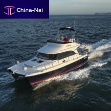 Catamaran express cruiser C120 outboardtwin-engineflybridge