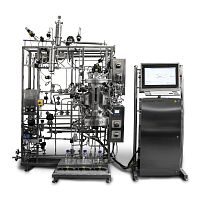 Fermenter for the pharmaceutical industry for microorganism cultivation