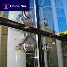 Steel curtain wall fastening system