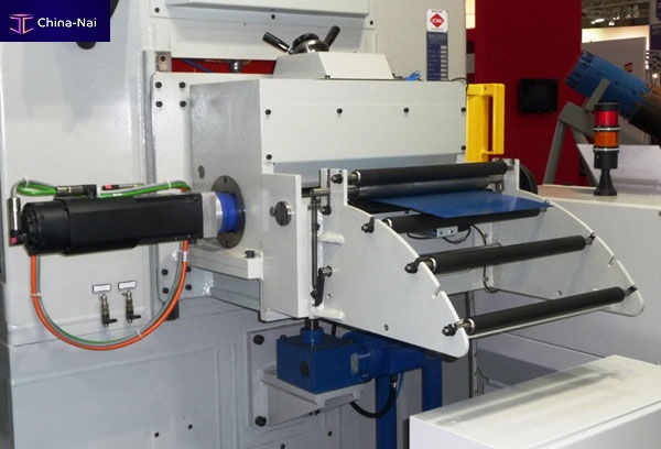 Roller feeder Roller feeder