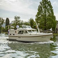 Inboard express cruiser Grand Sturdy 30.0 ACdieseldisplacement hullwheelhouse