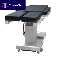Universal operating table ADELA WIDEENTurologylaparoscopy