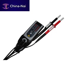 Voltage detector hand-held