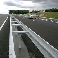 Steel guard rail DE2+street