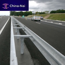 Steel guard rail DE2+street