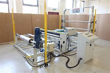 Film rewinder-winder motorizedroller