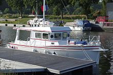 Trawler motor yacht JMF 31convertiblewheelhouseshaft drive