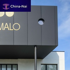 Panel cladding ALUCOBOND® URBANaluminumcompositeinterlocking