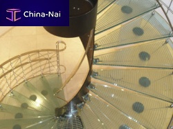 Laminated glass panel LAMIDUR®temperedtransparentfor step