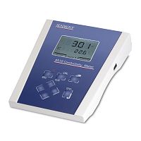 Bench-top conductivity meter 4510with automatic temperature compensation