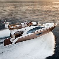 Inboard express cruiser FLY 47twin-engineplaning hullflybridge