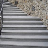 Natural stone step non-slipprefab